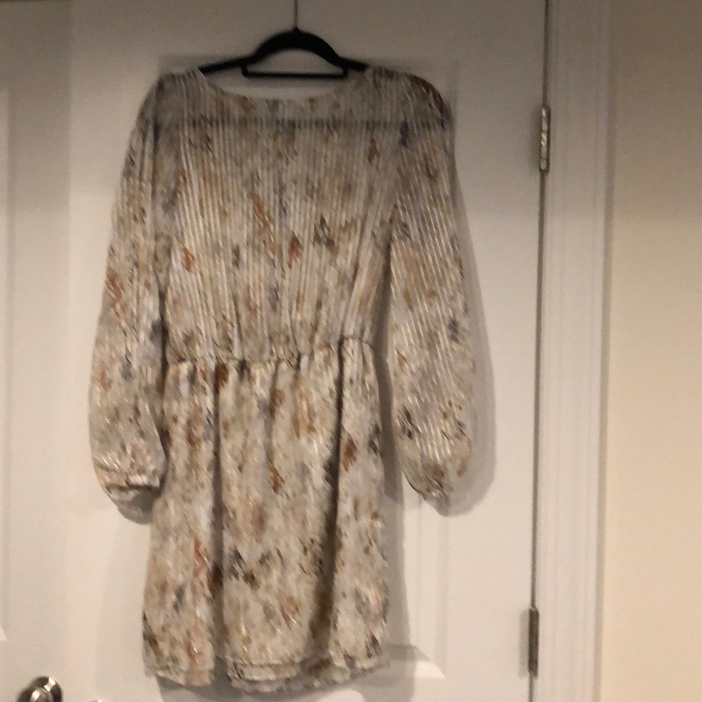 Dress White House black market